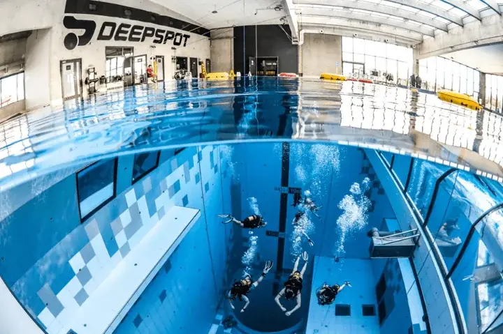Basen nurkowy Deepspot w Mszczonowie